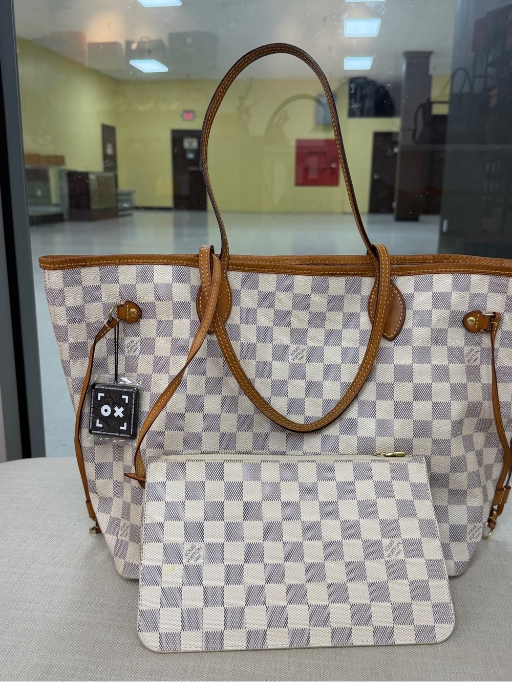 Louis Vuitton neverfull Checkered Tote Bag in White and Brown